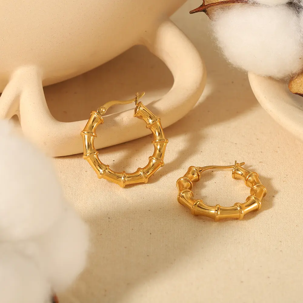 1 Pair Simple Fashion Style Bamboo-knot Shape Stainless Steel 18K Gold Plated Women's Hoop Earrings 